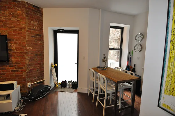 Rented by Village Dwellings | media 31