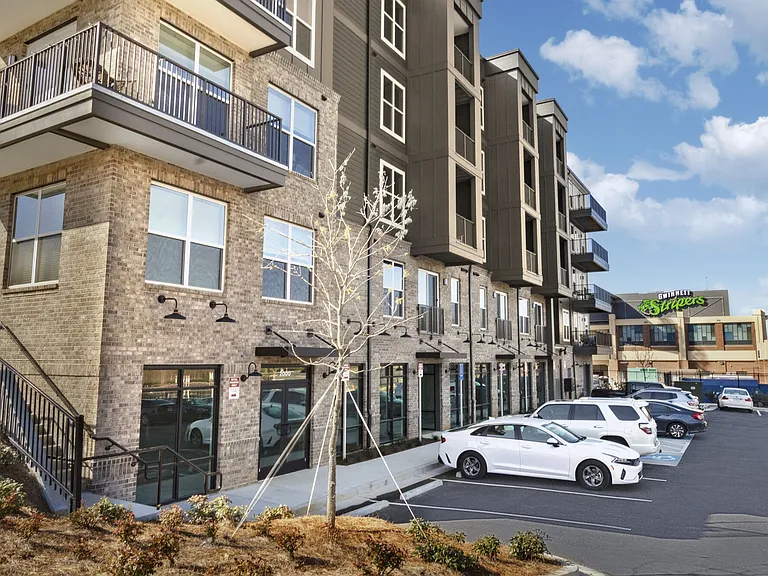 Fieldhouse Apartments — Photo 9