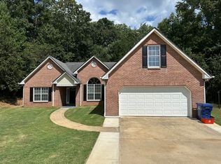 475 Saddle Bow Dr, Lawrenceville, GA 30046