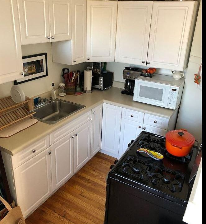 1st image of 4505 N Lincoln Ave APT 3H