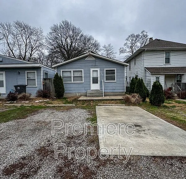 724 S Fuller Ave — Photo 11