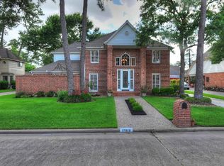 17819 Windtree Ln, Spring, TX 77379