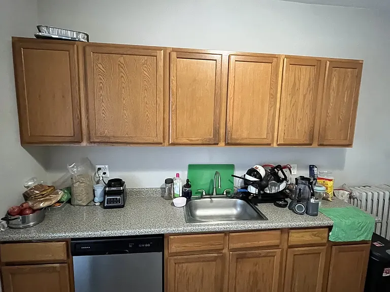 172 Bigelow St #4 — Photo 2