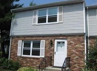 14 Estate Dr, Middletown, NY 10940