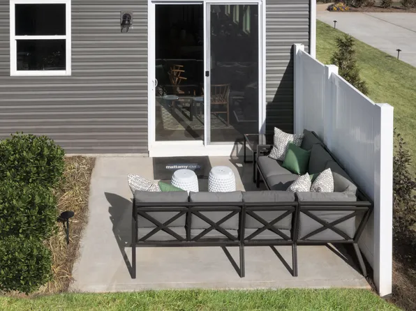 5621 Axil Ln, Charlotte, NC 28269