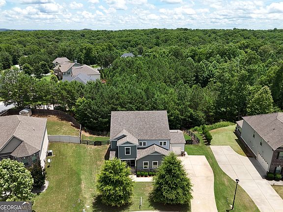 2nd image of 26 Ridgemont Way
