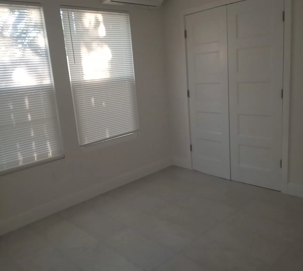 2 bed, 884 sqft, $1,800 — Photo 2