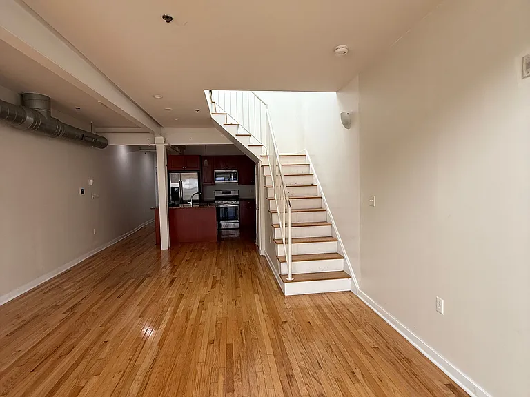 242 Centre St #6 — Photo 12