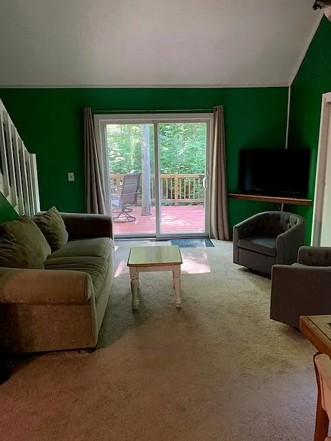 2 bed, 1200 sqft, $1,700 — Photo 3
