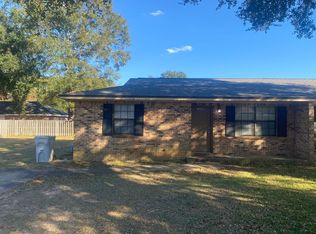 4248 Del Prado Cir, Milton, FL 32571