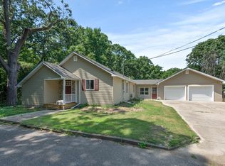1608 Kindle Ave, Deptford, NJ 08096