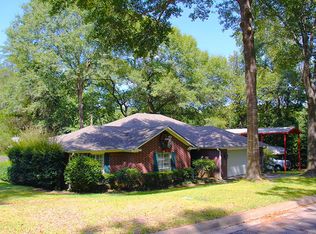 4011 Timberwood Dr, Nacogdoches, TX 75965