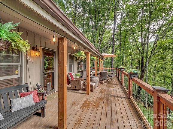 4th image of 346 Wendy Way