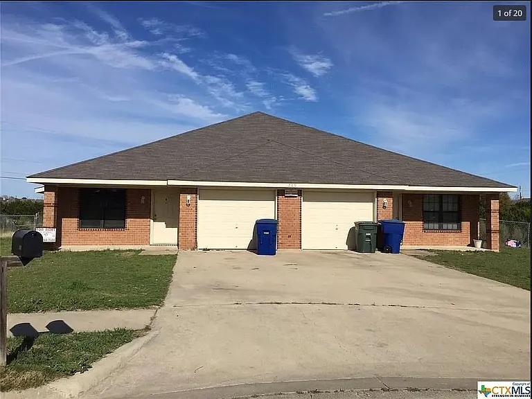 219 Janelle Dr #A — Photo 1