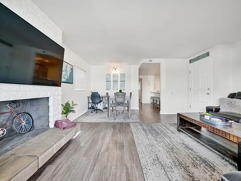 7405 Seashore Dr — Photo 5