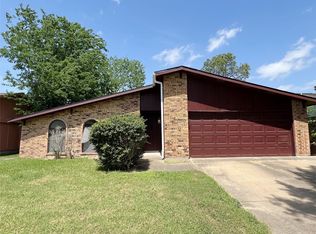 15806 Corsair Rd, Houston, TX 77053