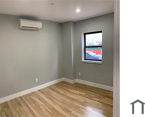 4204 Barnes Ave #1B — Photo 1