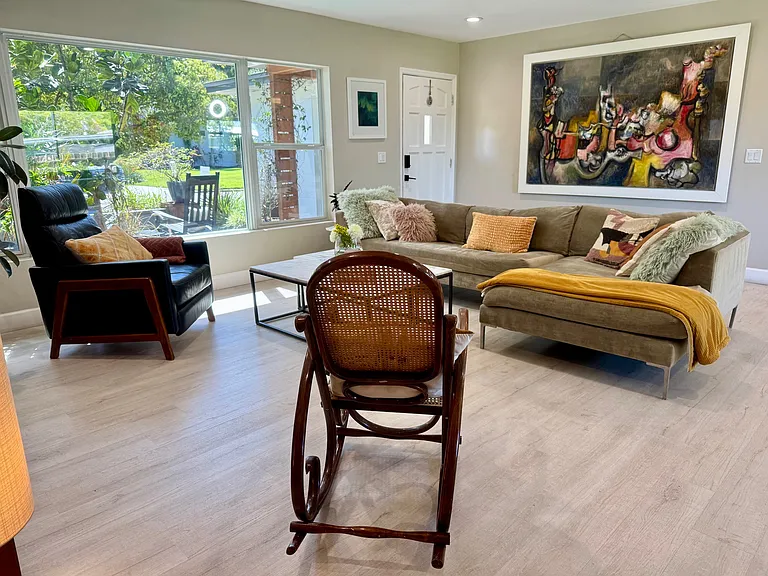 Barker Dr — Photo 3