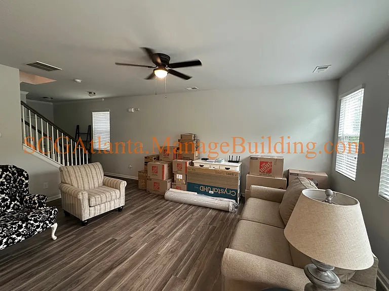 110 Newnan Lakes Dr — Photo 2