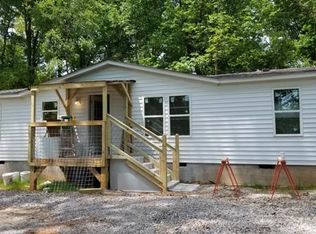 46 Lathen Dr, Murrayville, GA 30564