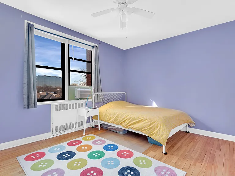1119 Ocean Pkwy #4G — Photo 7