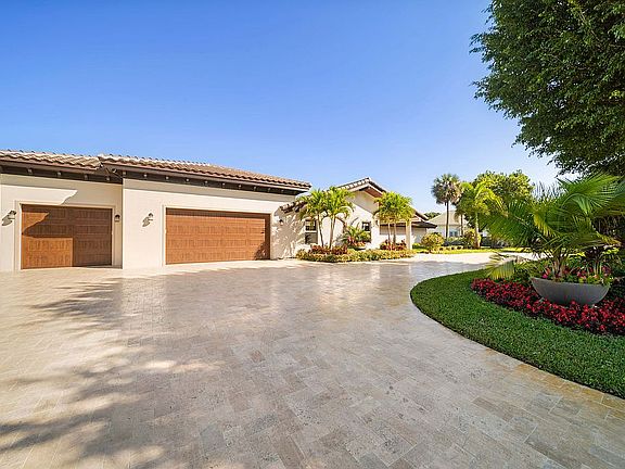 4th image of 10505 Cain Cir