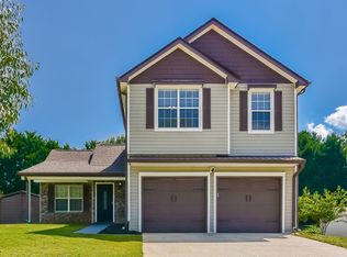 615 Meadows Ln, Social Circle, GA 30025