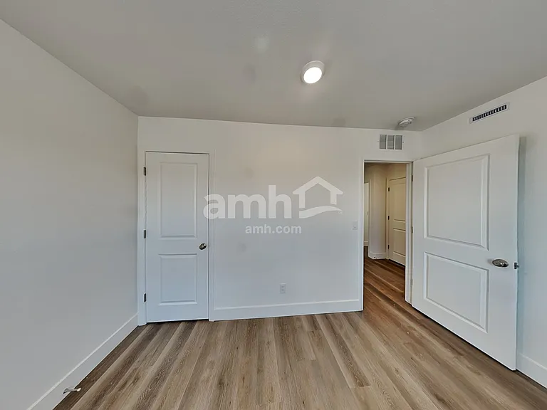 11153 Magallanes St — Photo 16