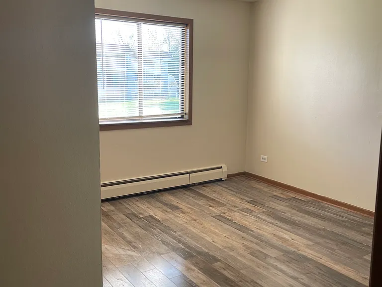 2200 Lewis Ave #202 — Photo 3