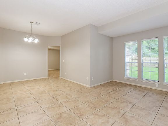 4th image of 12603 Mill Ridge Dr
