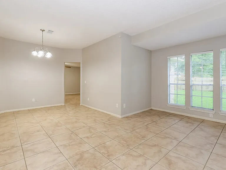 12603 Mill Ridge Dr — Photo 4