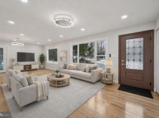 5806 Miriam Dr, Sykesville, MD 21784