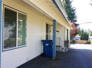 5121 176th St SW APT 1, Lynnwood, WA 98037