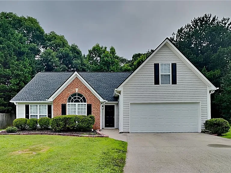 1041 Wicker Pine Dr — Photo 1