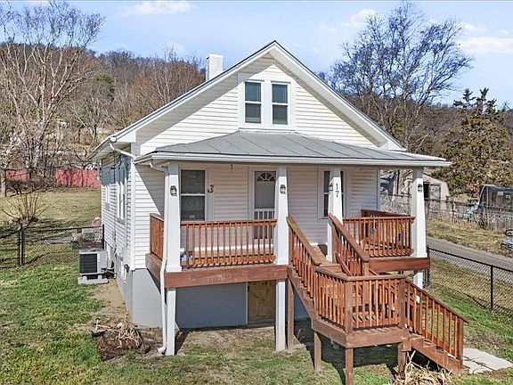 4th image of 17 Turkey Hill Rd