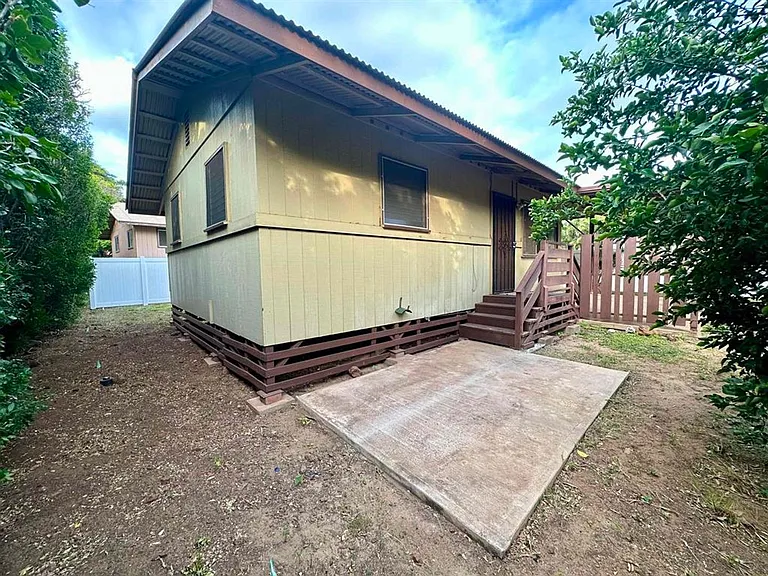 390 Auhana Rd — Photo 8
