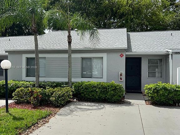 4th image of 18595 Egret Way #18595