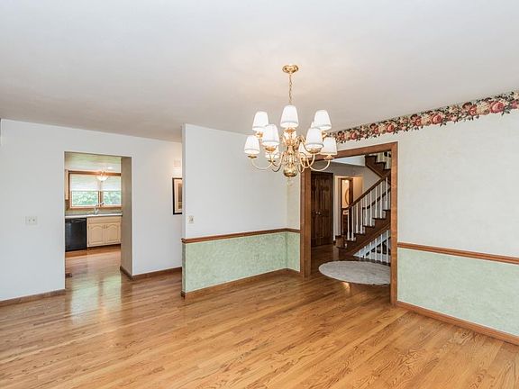 5th image of 5341 Somerworth Ln