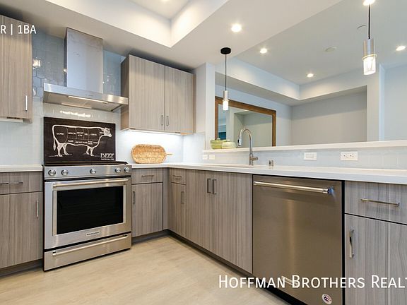 2nd image of 5955 Saturn St #207A