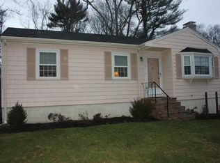 17 Calvin Rd, North Easton, MA 02356