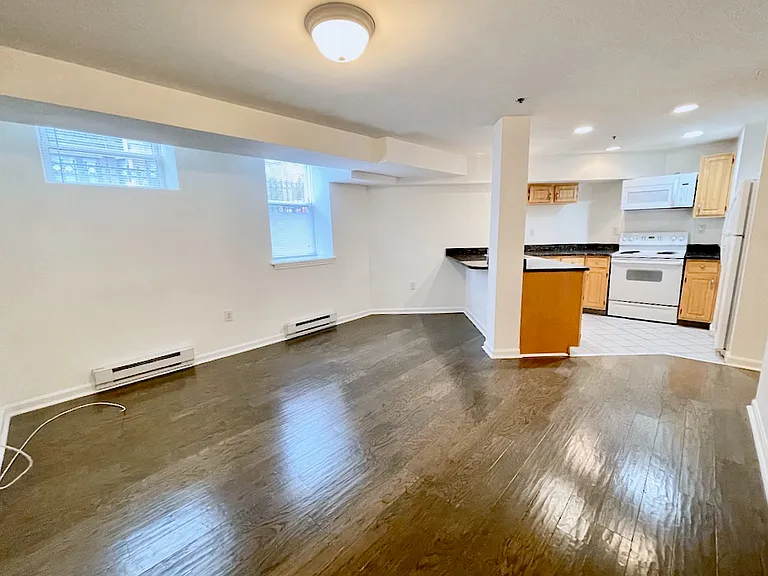 108 Jersey St #A — Photo 3