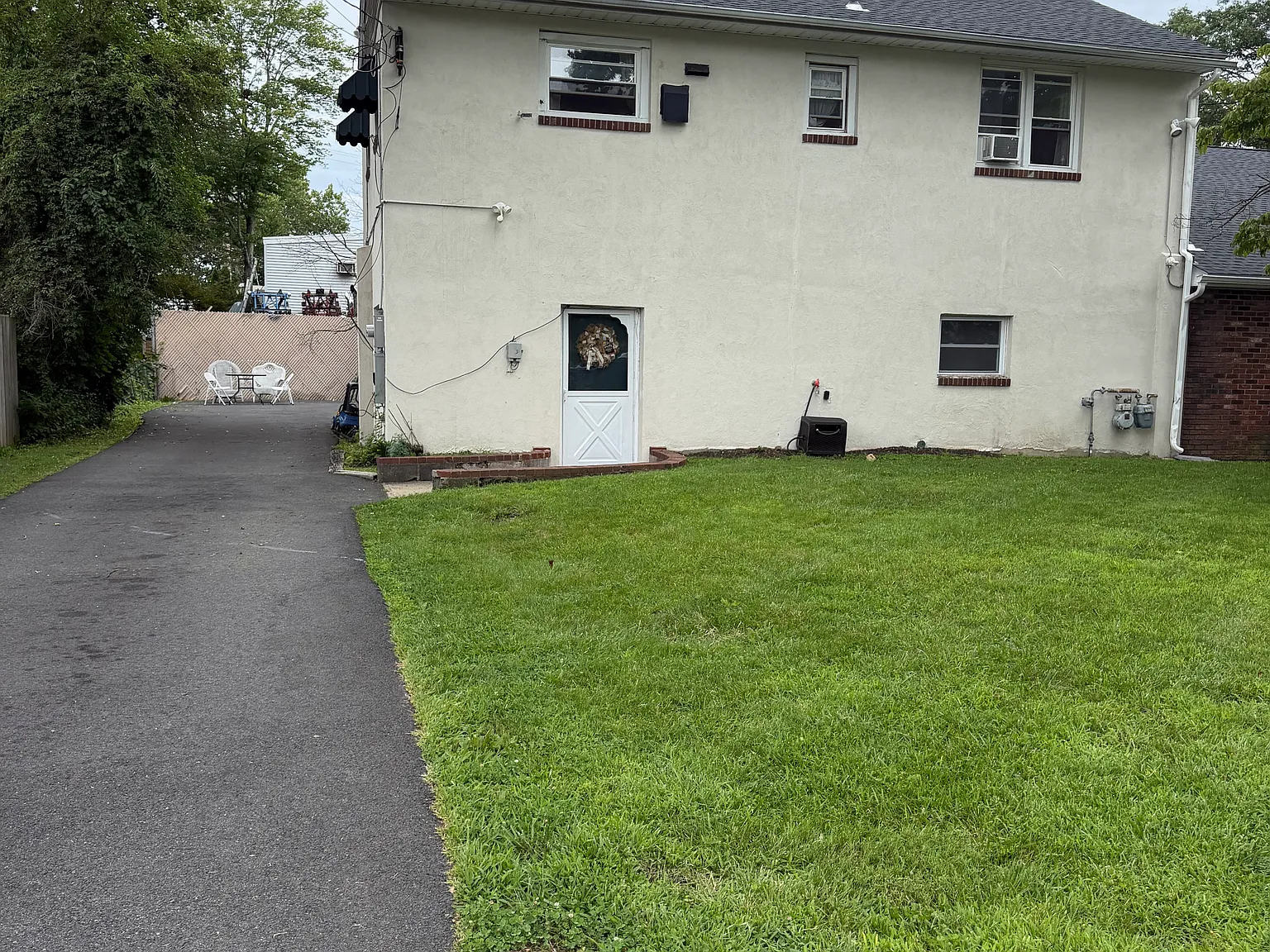 3 bed, 1200 sqft, $2,550 — Photo 1