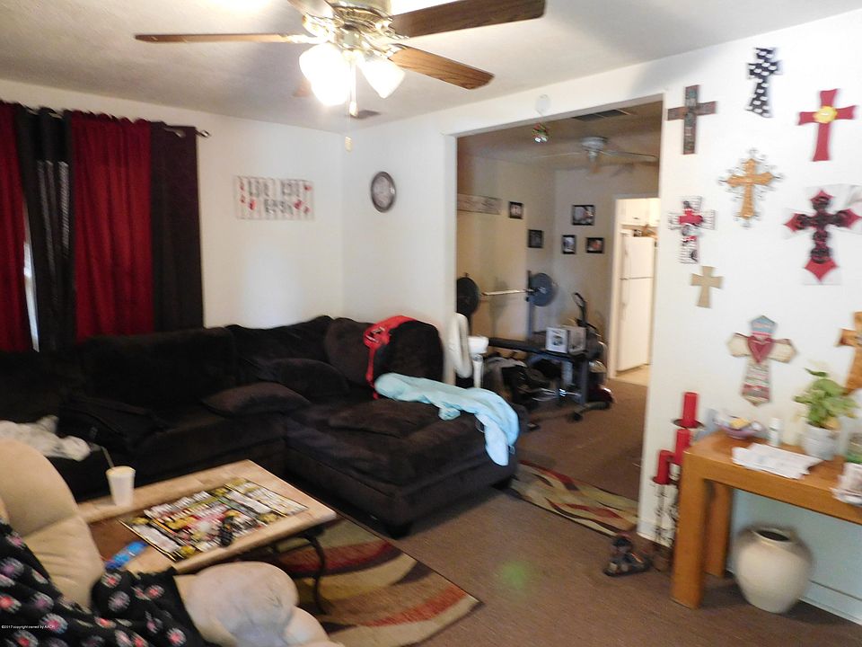 1st image of 1911 Crockett St
