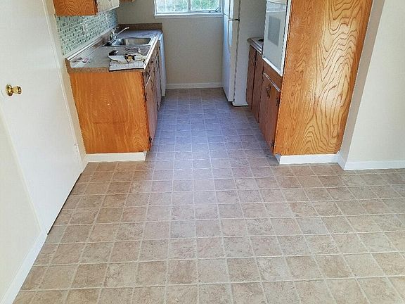 4th image of 1244 Crespi Dr