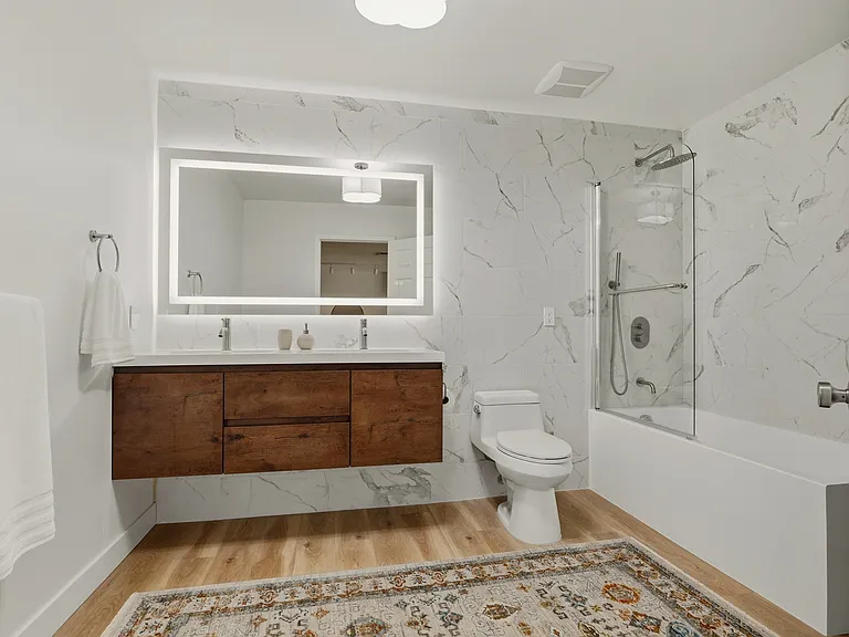 #GuardianRealty 3007 La Mesa Dr 1 story mid-centry modern henderson rental home luxury primary bathroom 2_07102026