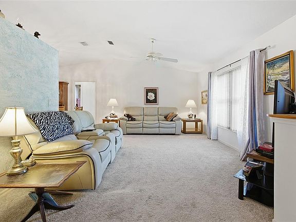 4th image of 712 Magnolia Ave