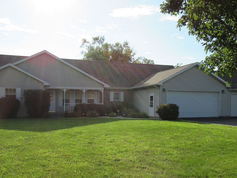 1st image of 30571 Abby Ln