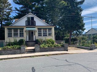 304 Hillside Ave, Holyoke, MA 01040