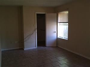 5th image of 3404 Story St