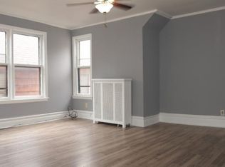 9812 S Avenue H #2, Chicago, IL 60617